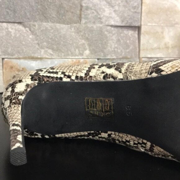 Jeffrey Campbell Khalees Pointy Toe Bootie - Picture 6 of 7